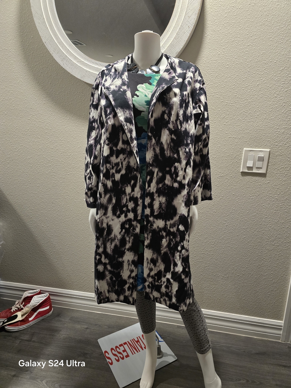 Natori Black and White Patterned Long Coat